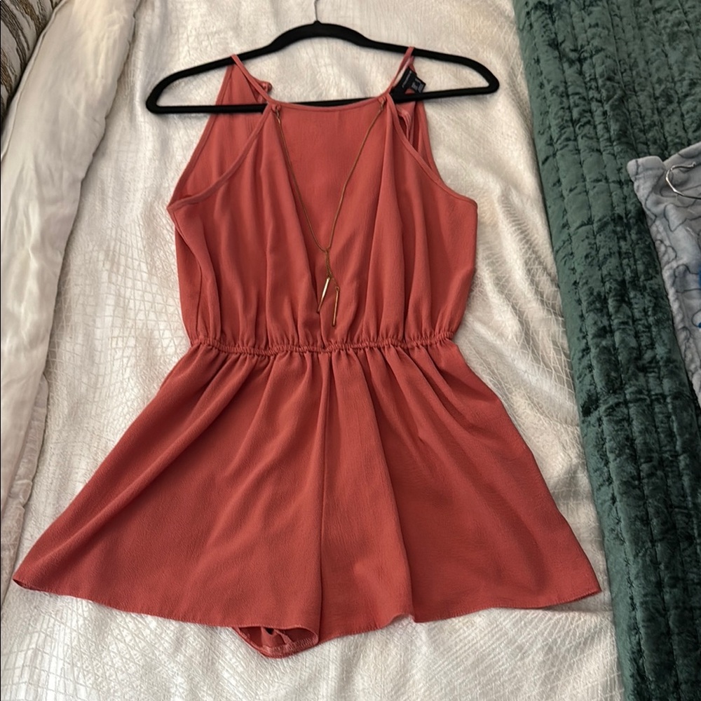 Atmosphere Coral Romper with Necklace